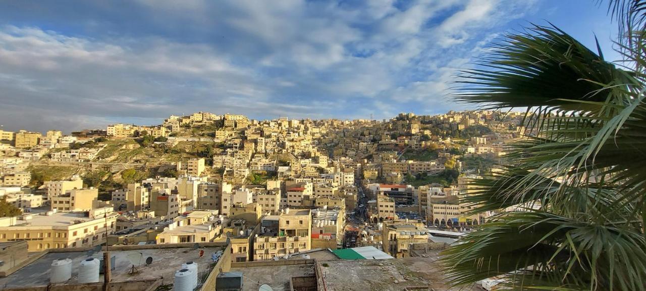 Khirfan Crown Houses -Downtown Amman Exteriör bild